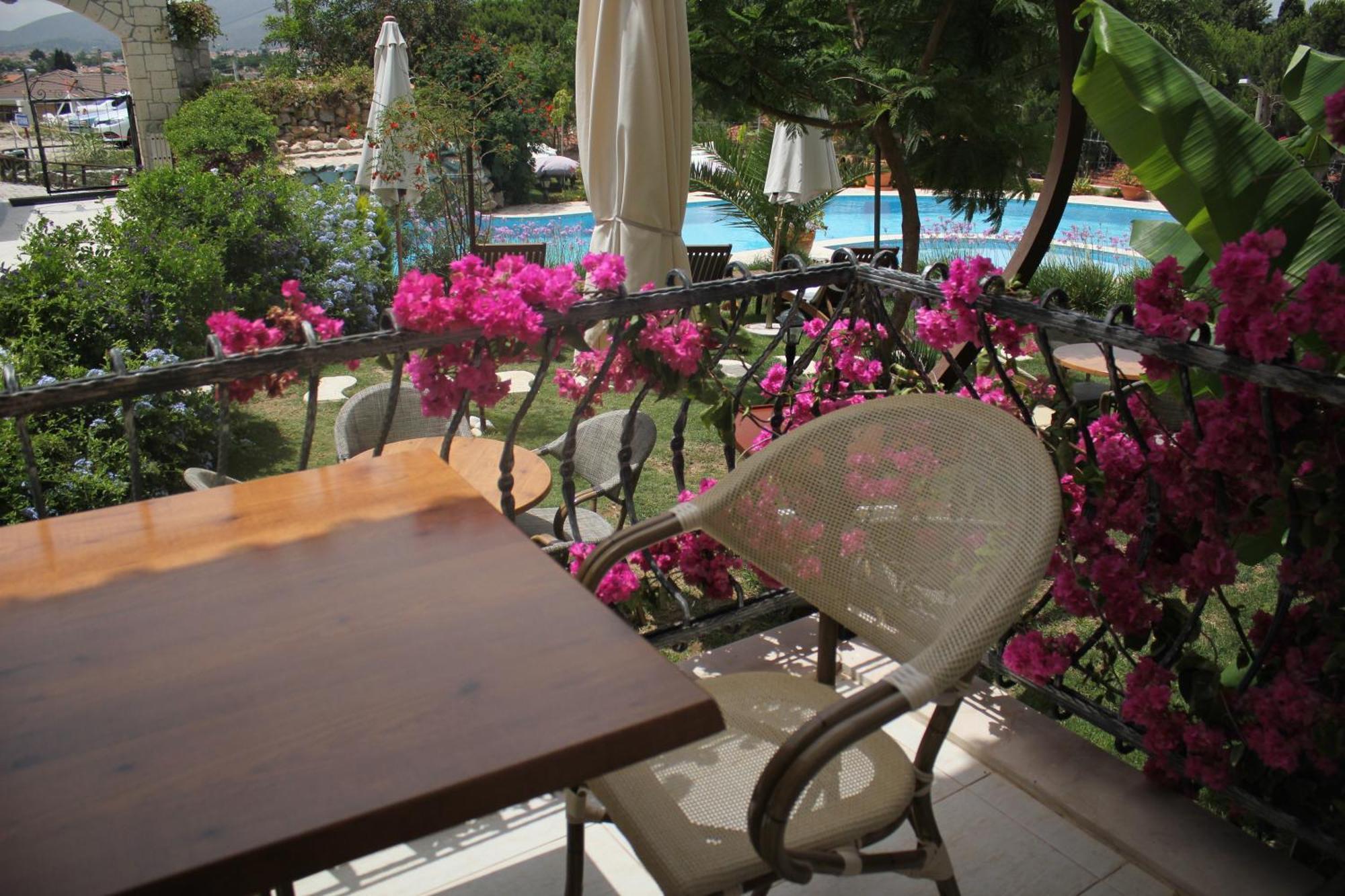 Dolina Hotel Çeşme Zewnętrze zdjęcie